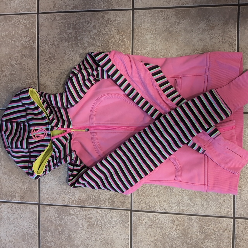 Lululemon Size 4 Sweater